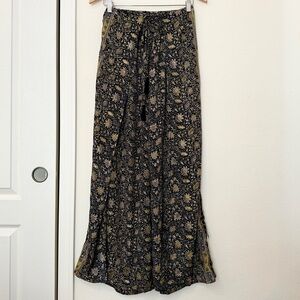 ✦ Paani ✦ Blue & Gold Floral Wide Leg Bohemian Lounge Pants ✦ Size M ✦